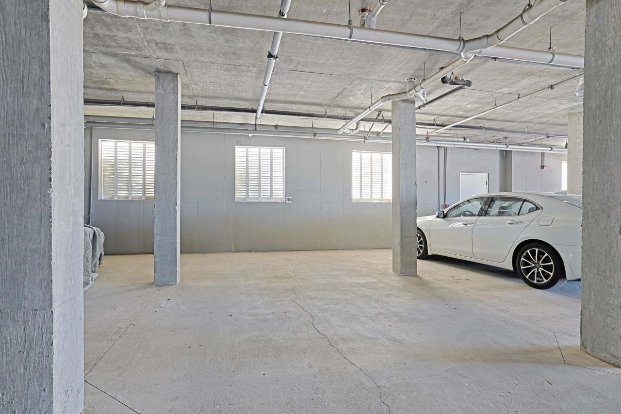 257 Venice Way  Photo 38