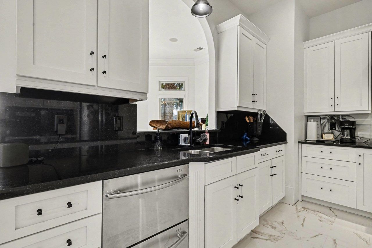 9737 Anchor Dr.  Photo 22