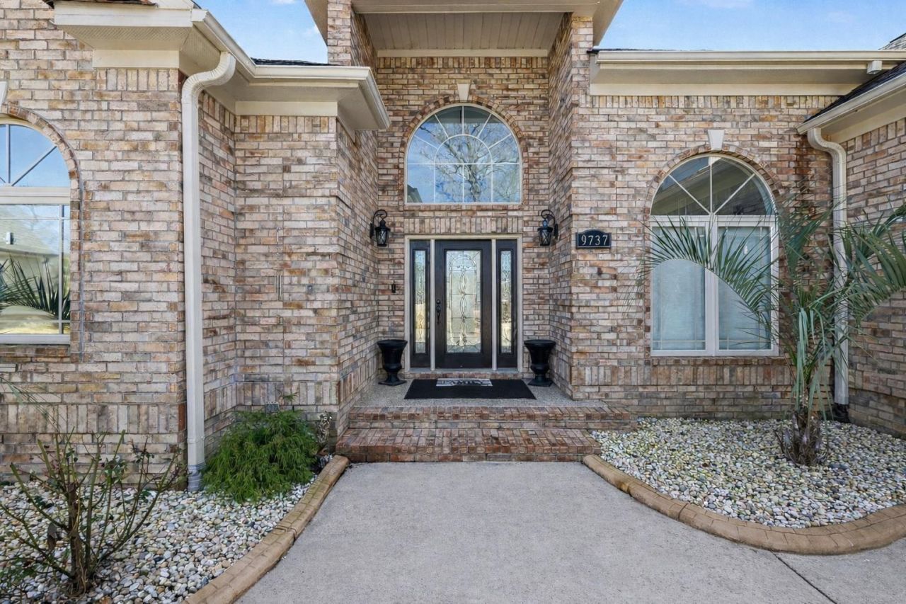 9737 Anchor Dr.  Photo 6