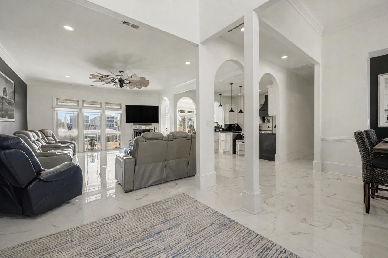 9737 Anchor Dr.  Photo 9