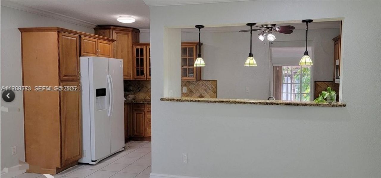 10835 SW 41st Ter , Miami, FL 33165 Photo