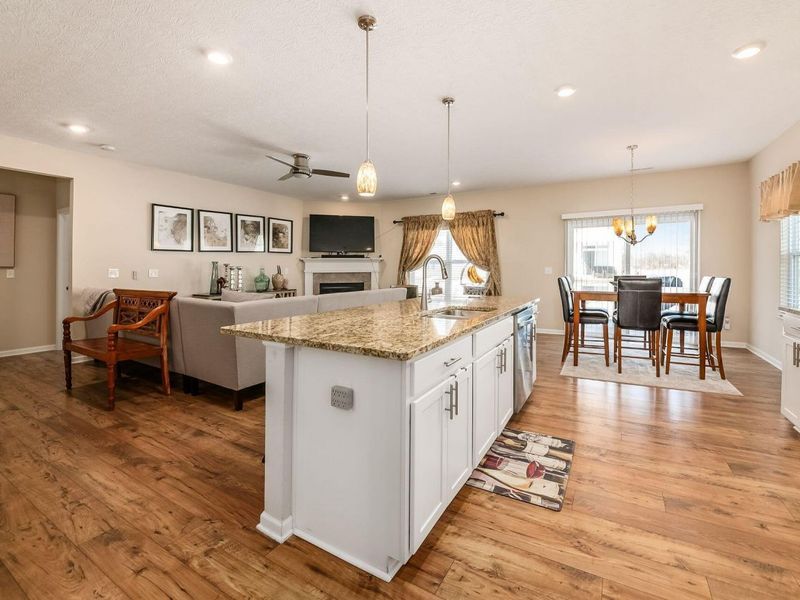 521 Curry Drive , Pataskala, OH 43062 Photo 13