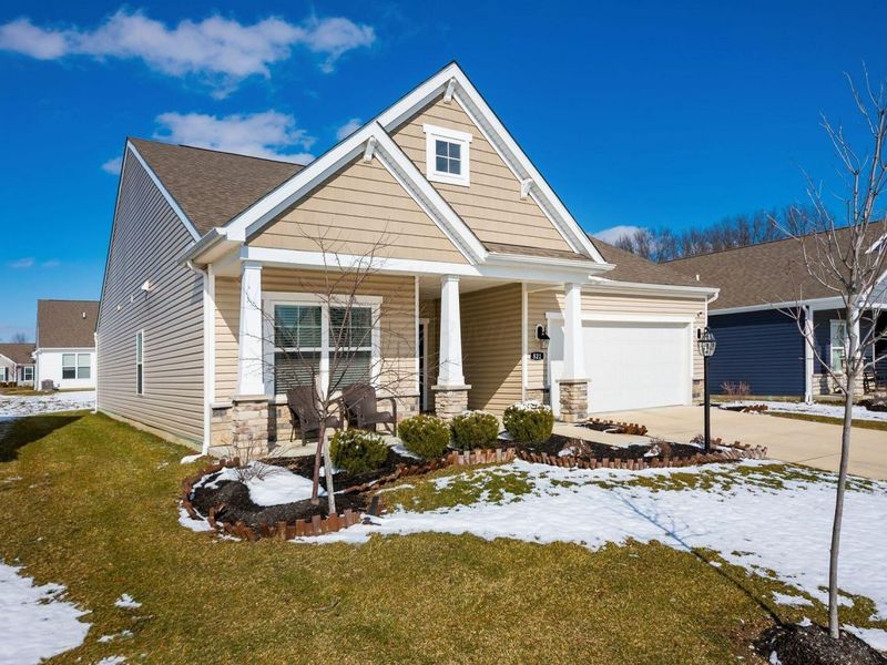 521 Curry Drive , Pataskala, OH 43062 Photo 2