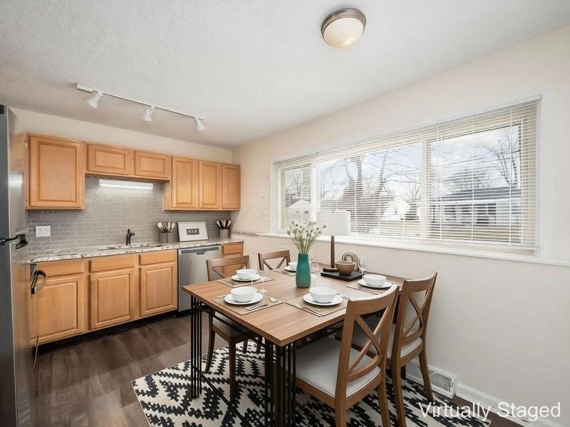 3779 Irwin Avenue, Grove City, OH 43123 Photo 10