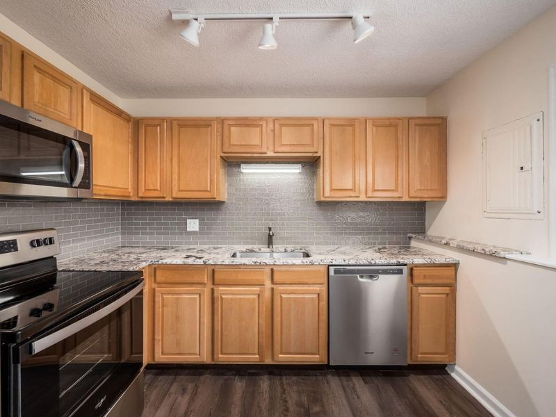 3779 Irwin Avenue, Grove City, OH 43123 Photo 12