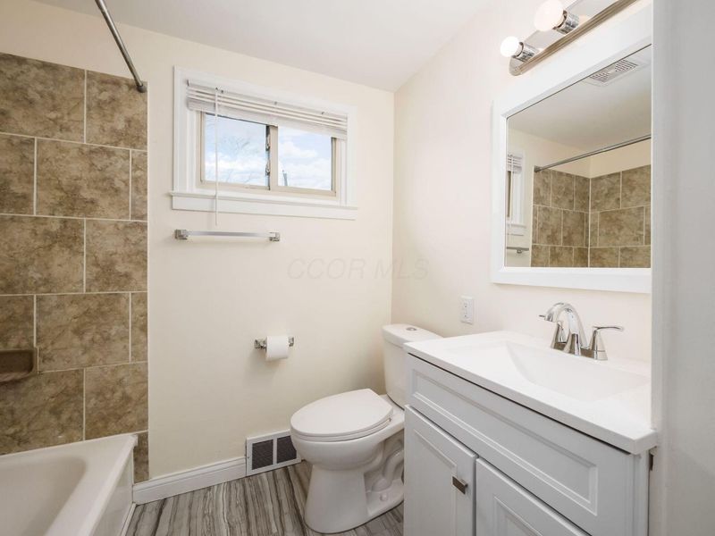 3779 Irwin Avenue, Grove City, OH 43123 Photo 17