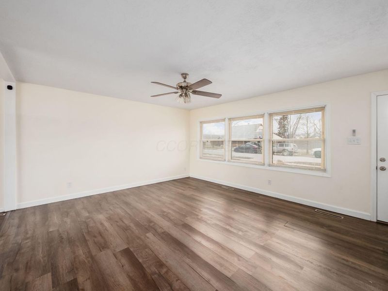 3779 Irwin Avenue, Grove City, OH 43123 Photo 2