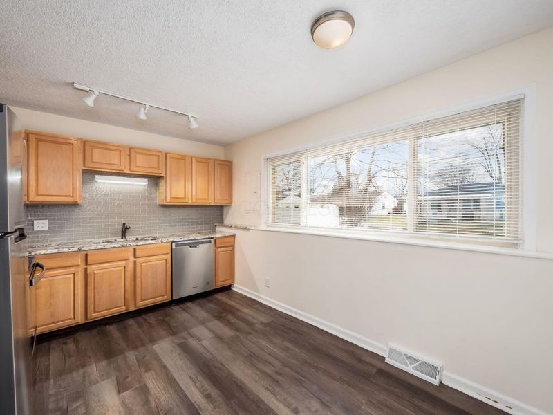 3779 Irwin Avenue, Grove City, OH 43123 Photo 8