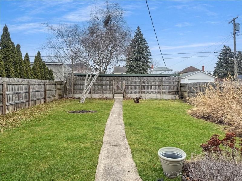 214 Scioto Street, Urbana, OH 43078 Photo 10