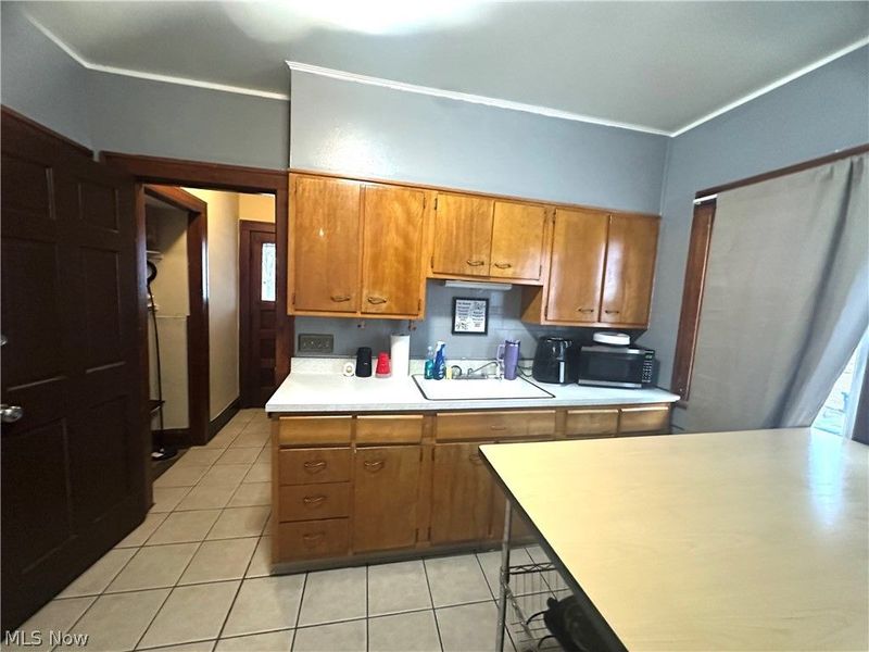 2007 Tate Avenue, Cleveland, OH 44109 Photo 5