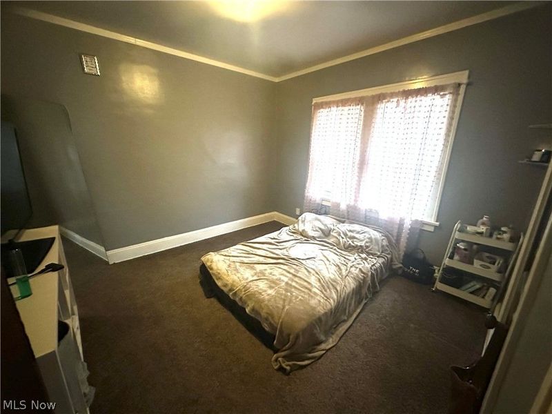 2007 Tate Avenue, Cleveland, OH 44109 Photo 9