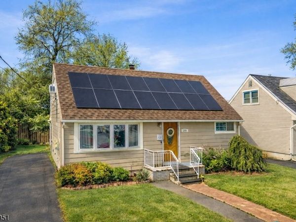 186 10Th Ave, Hawthorne, NJ 07506