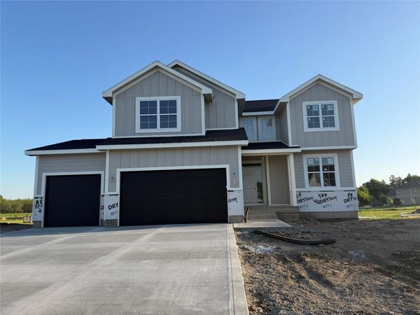 540 Walnut Drive, Huxley, IA 50124