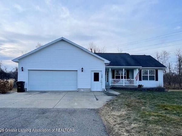 7211 Hartel Road, Potterville, MI 48876