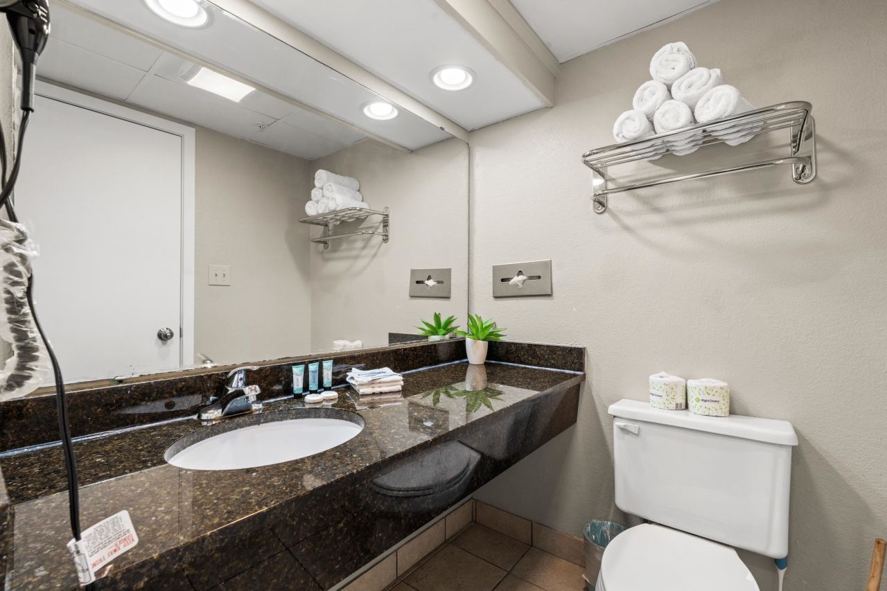 1501 S Ocean Blvd. S Photo 14