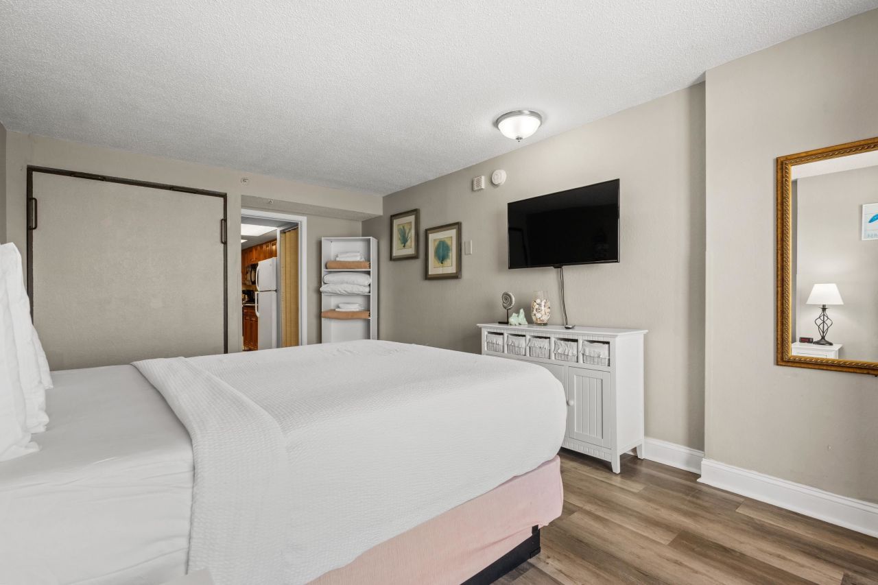 1501 S Ocean Blvd. S Photo 20