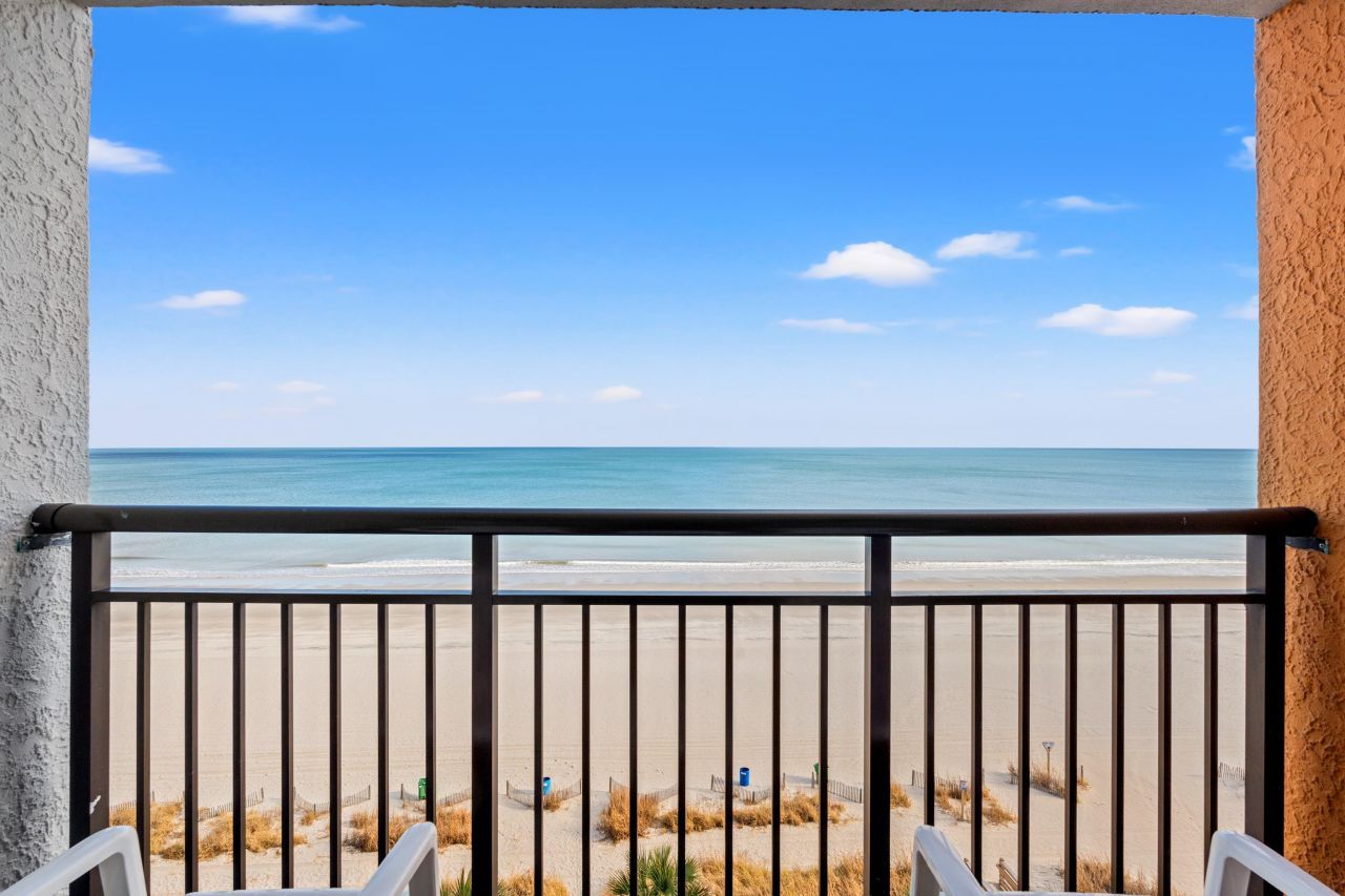 1501 S Ocean Blvd. S Photo 4