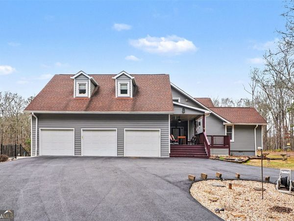 967 Tope Road, Sharpsburg, GA 30277