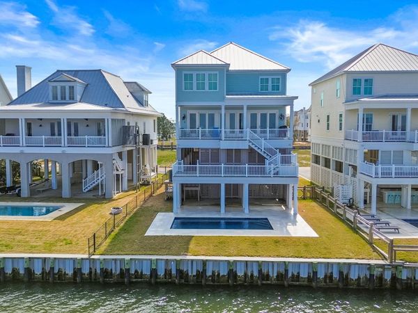 619 Sandy Hook Drive, Pass Christian, MS 39571