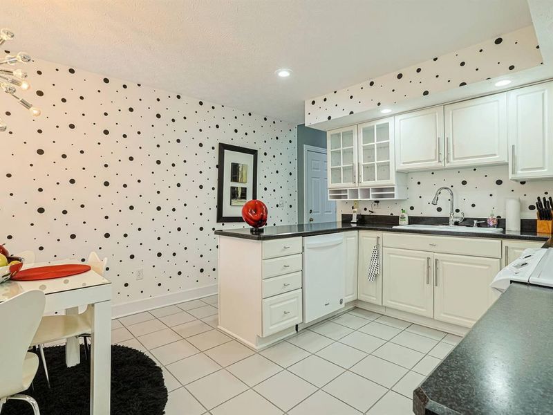 735 Chaucer Lane, Tipp City, OH 45371 Photo 15