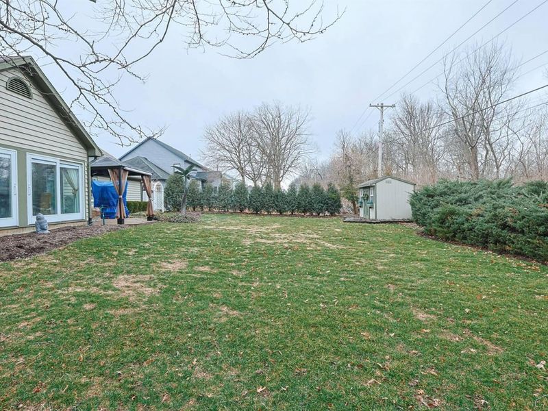 735 Chaucer Lane, Tipp City, OH 45371 Photo 33