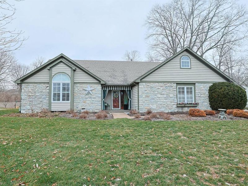 735 Chaucer Lane, Tipp City, OH 45371 Photo 36