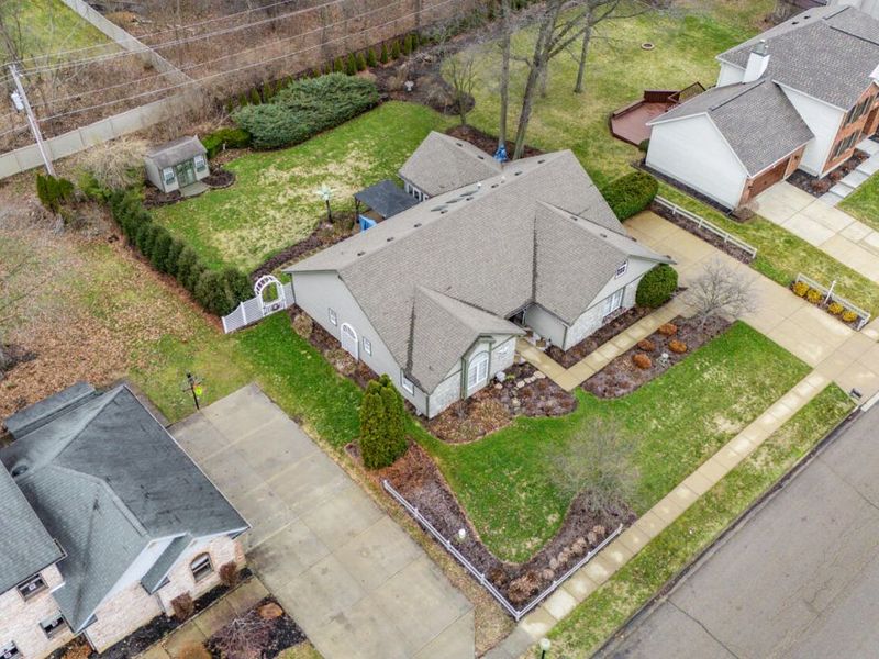 735 Chaucer Lane, Tipp City, OH 45371 Photo 46