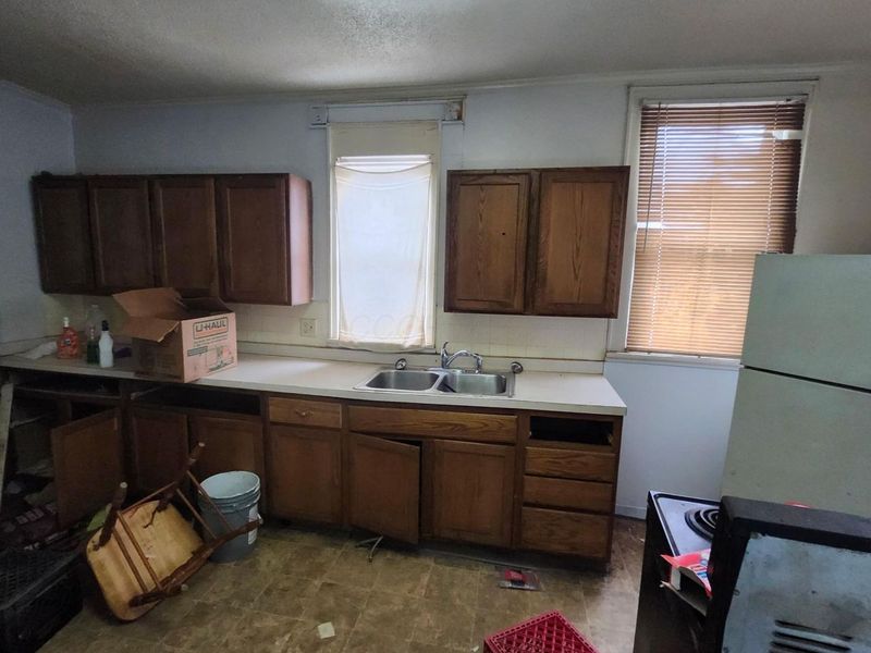 901 Lockbourne Road , Columbus, OH 43206 Photo 3