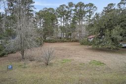 107 Young Drive photo 4