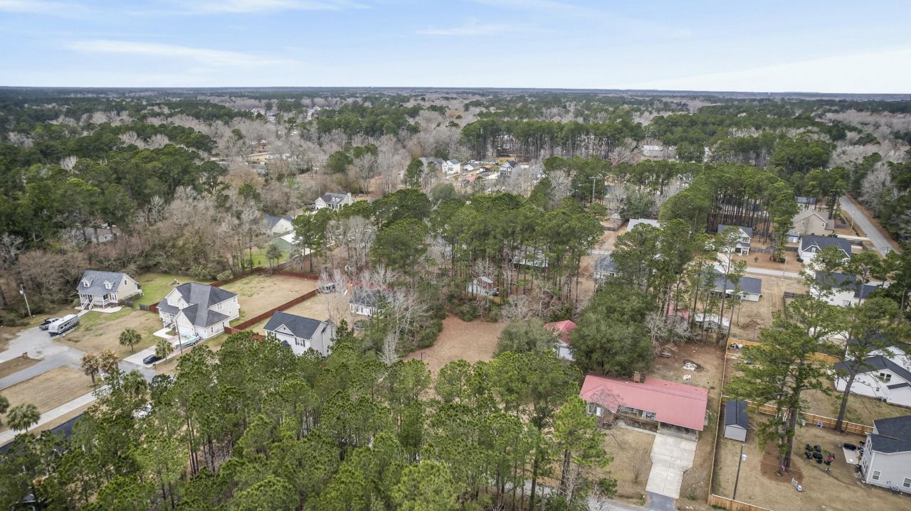 105 Young Drive Photo 17