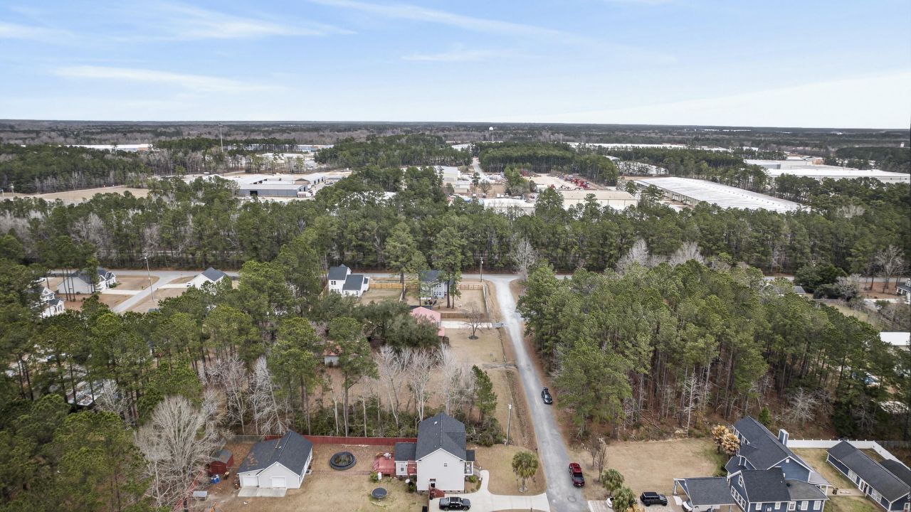 105 Young Drive Photo 6