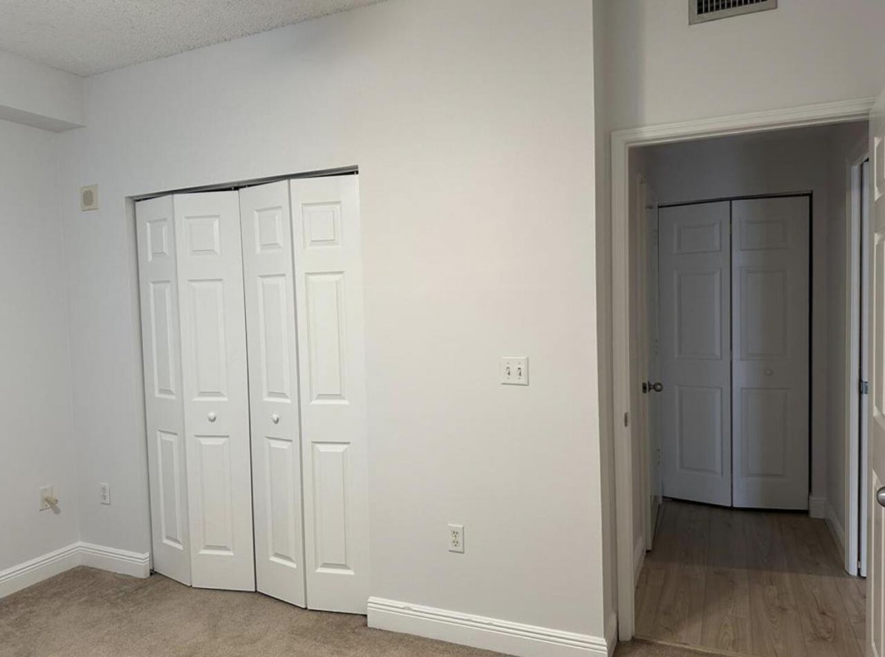 616 Clearwater Park Road, Unit 205, West Palm Beach, FL 33401 Photo