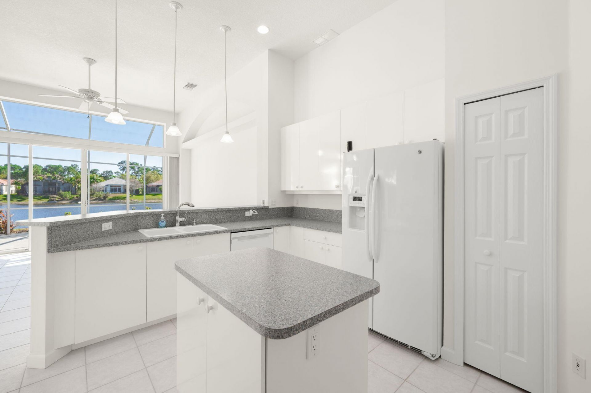 805 SW Marsh Harbor Bay, Port Saint Lucie, FL 34986 Photo