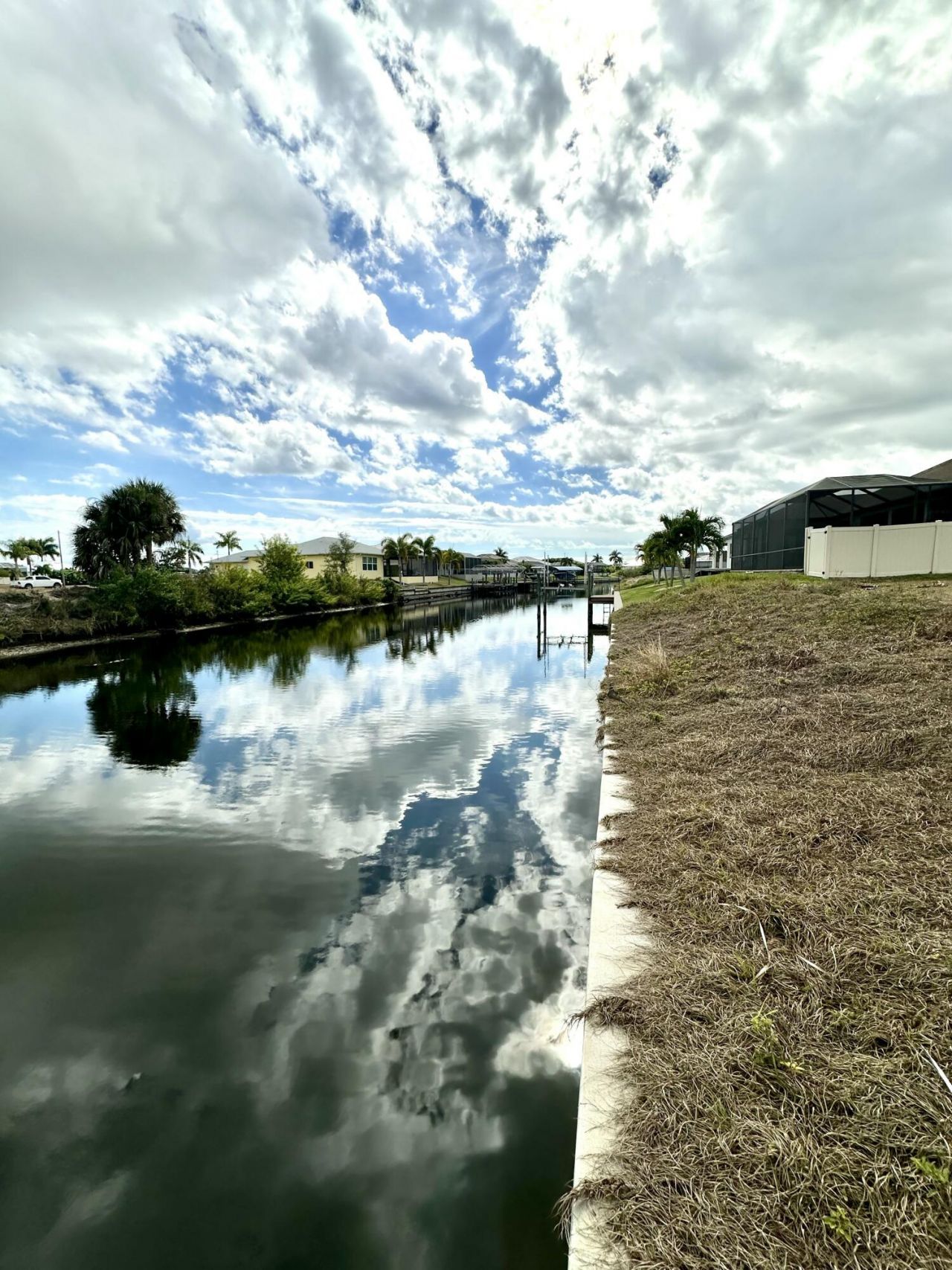 2513 Surfside Boulevard, Cape Coral, FL 33914 Photo