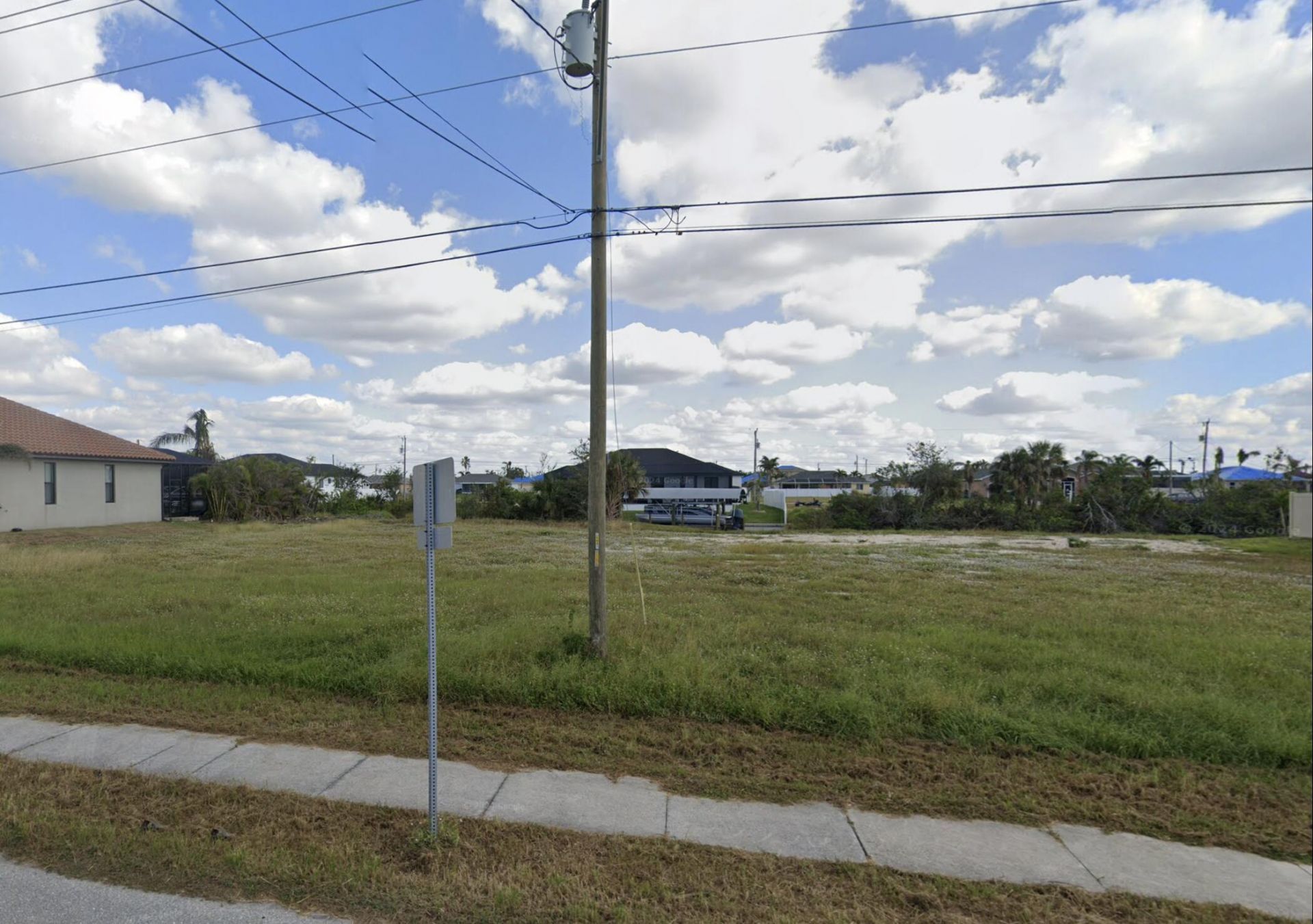 2513 Surfside Boulevard, Cape Coral, FL 33914 Photo