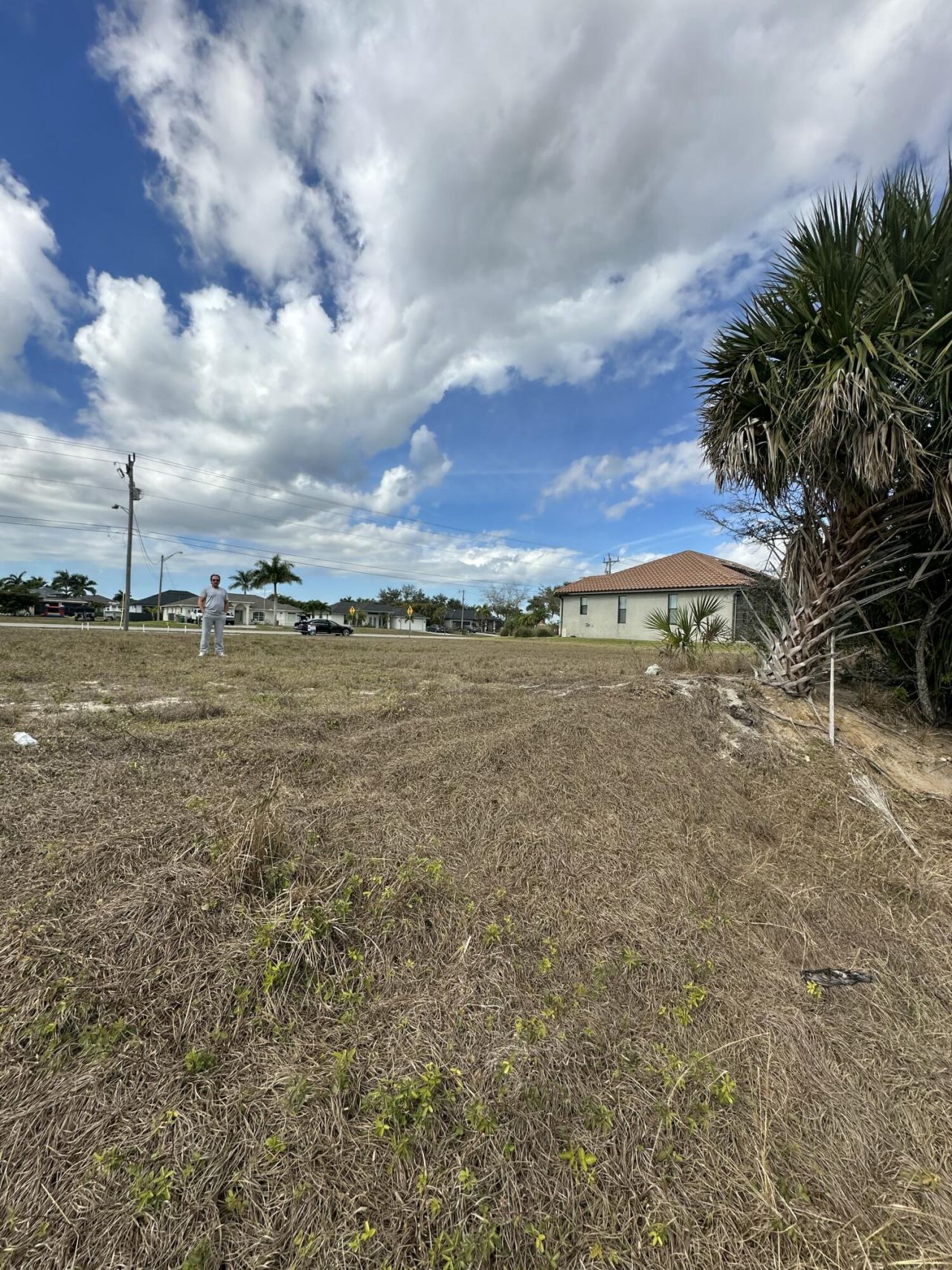 2513 Surfside Boulevard, Cape Coral, FL 33914 Photo