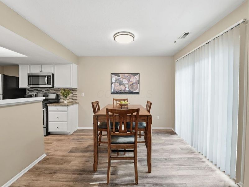 6617 Heatherstone Circle, Dublin, OH 43017 Photo 10