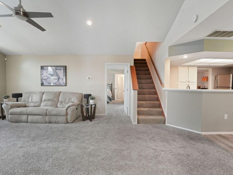 6617 Heatherstone Circle, Dublin, OH 43017 Photo 6