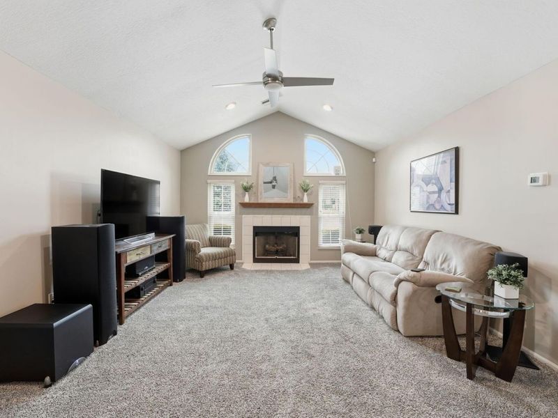 6617 Heatherstone Circle, Dublin, OH 43017 Photo 7