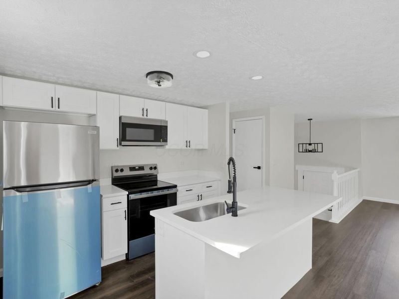 3745 Wynds Drive, Columbus, OH 43232 Photo 17