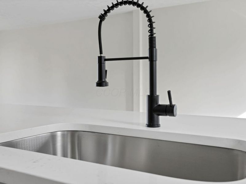 3745 Wynds Drive, Columbus, OH 43232 Photo 21