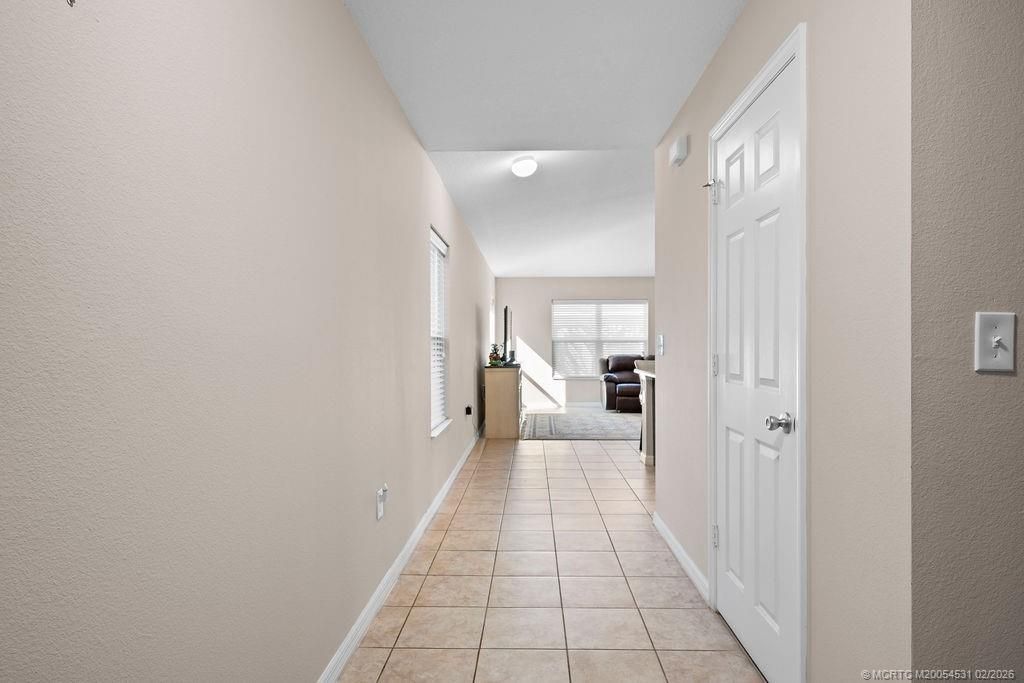 5140 NW Pine Trail Circle, Port Saint Lucie, FL 34983 Photo