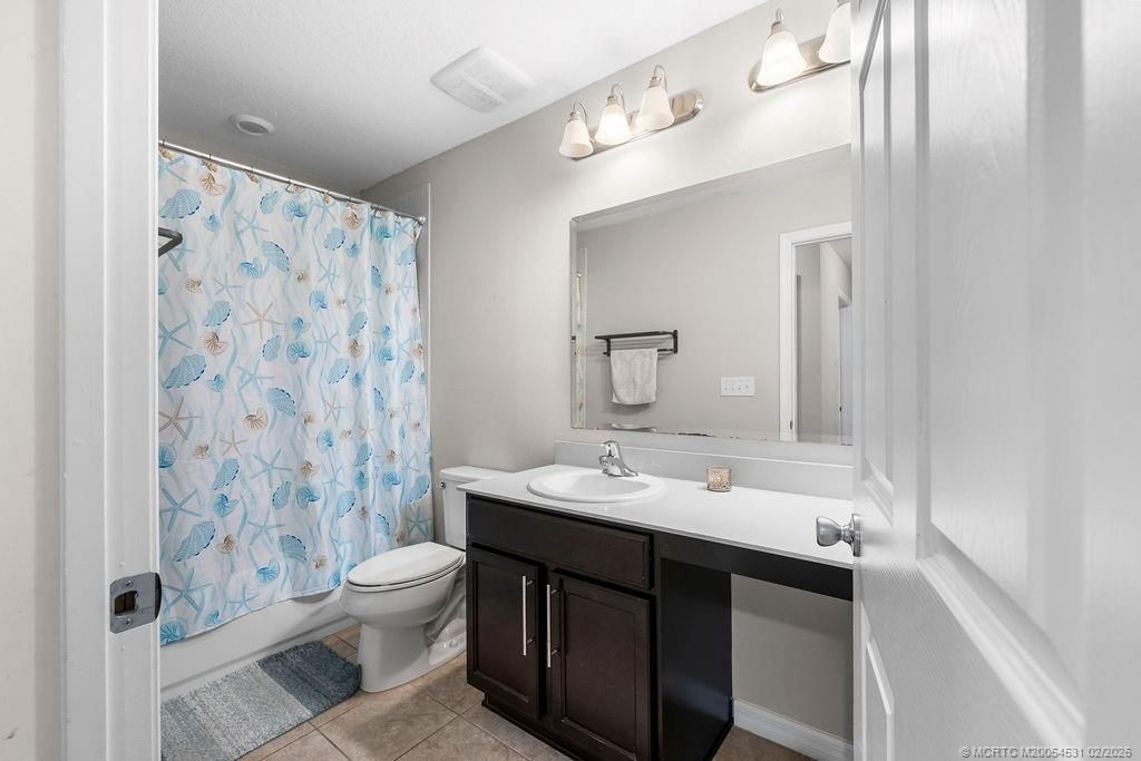 5140 NW Pine Trail Circle, Port Saint Lucie, FL 34983 Photo