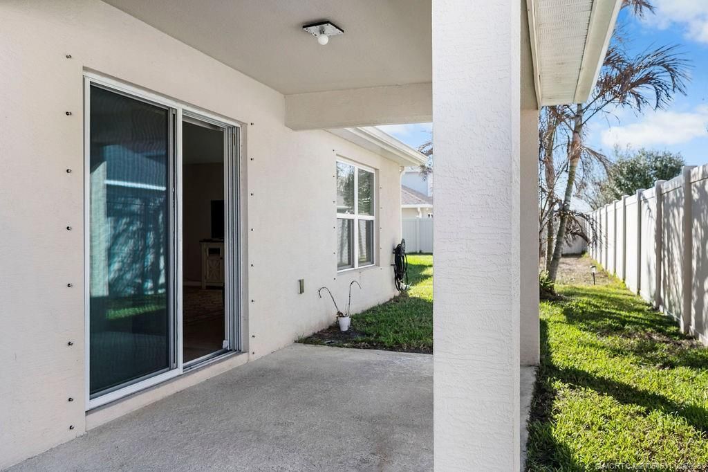 5140 NW Pine Trail Circle, Port Saint Lucie, FL 34983 Photo