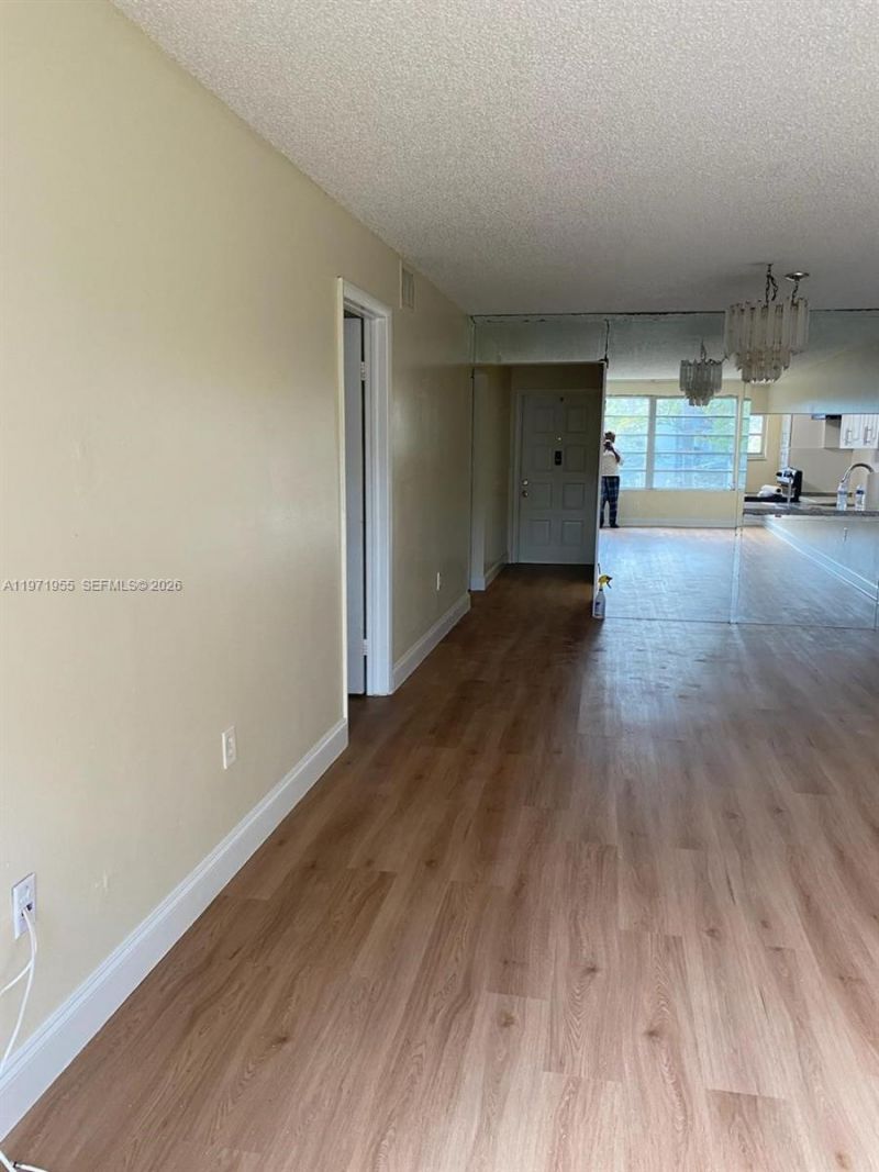 7450 NW 17th St , Unit 205, Plantation, FL 33313 Photo