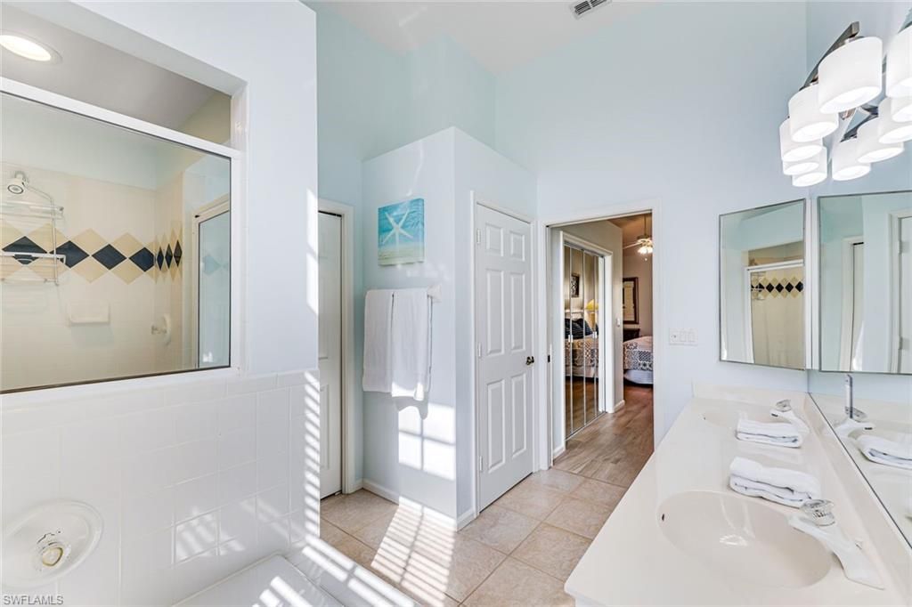 7720 Gardner Dr, Unit 201, Naples, FL 34109 Photo