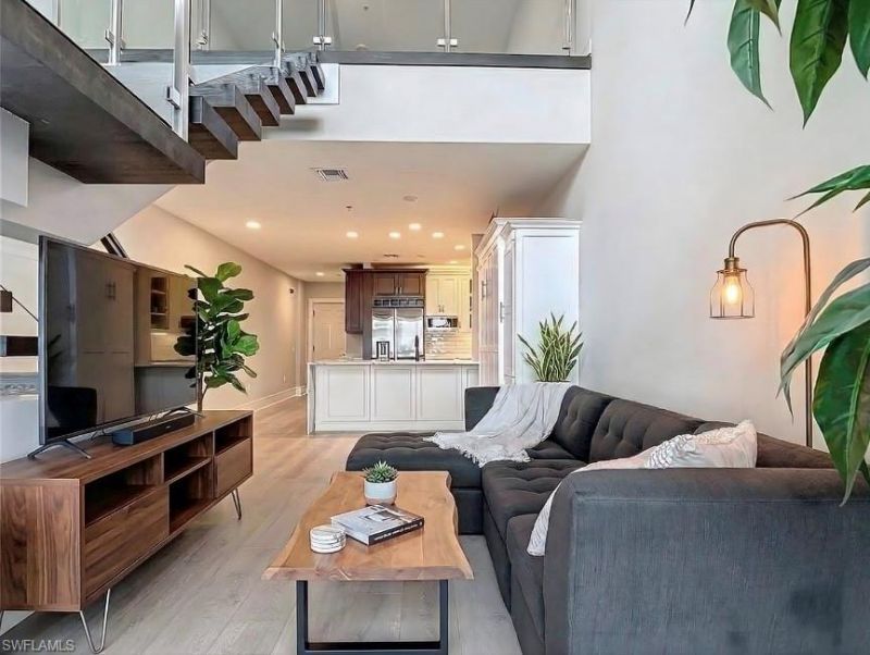 2745 1st St, Unit 111, Fort Myers, FL 33916 Photo