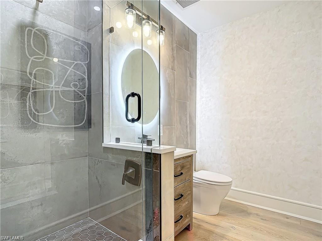 2745 1st St, Unit 111, Fort Myers, FL 33916 Photo