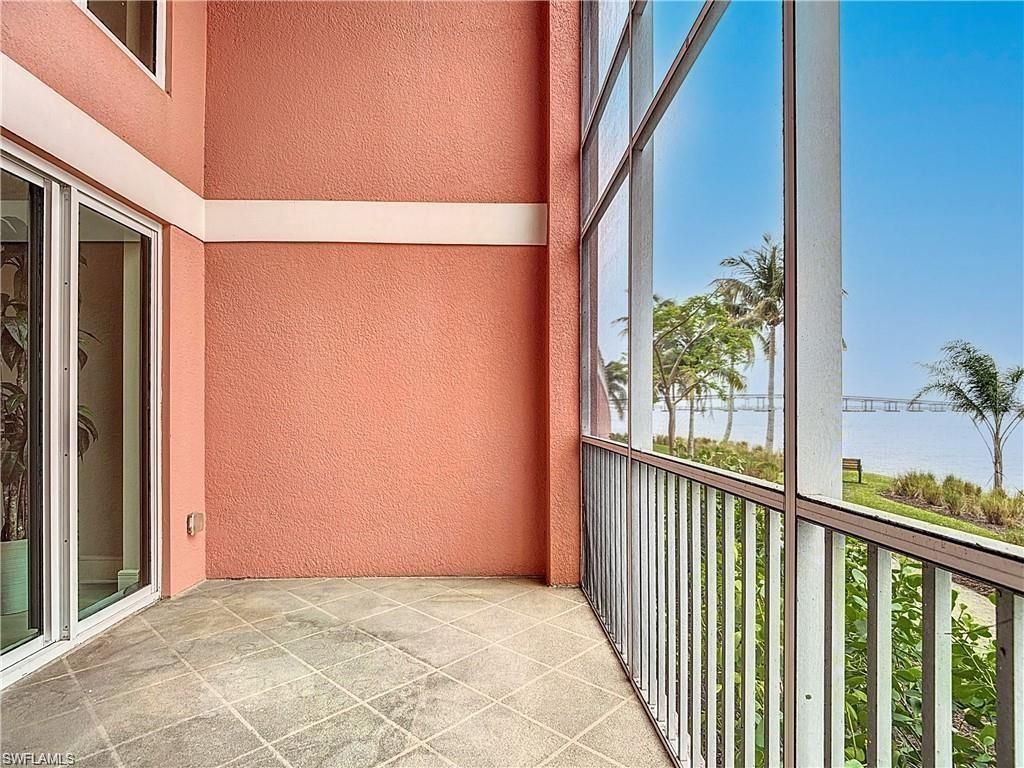 2745 1st St , Unit 111, Fort Myers, FL 33916 Photo