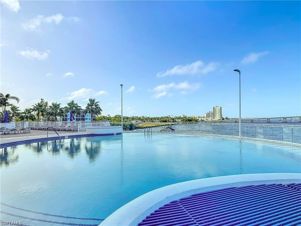 2745 1st St , Unit 111, Fort Myers, FL 33916 Photo